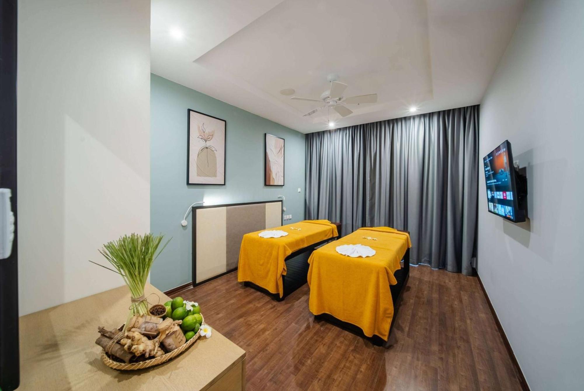 Wyndham Garden Grandworld Phu Quoc Hotel Екстериор снимка