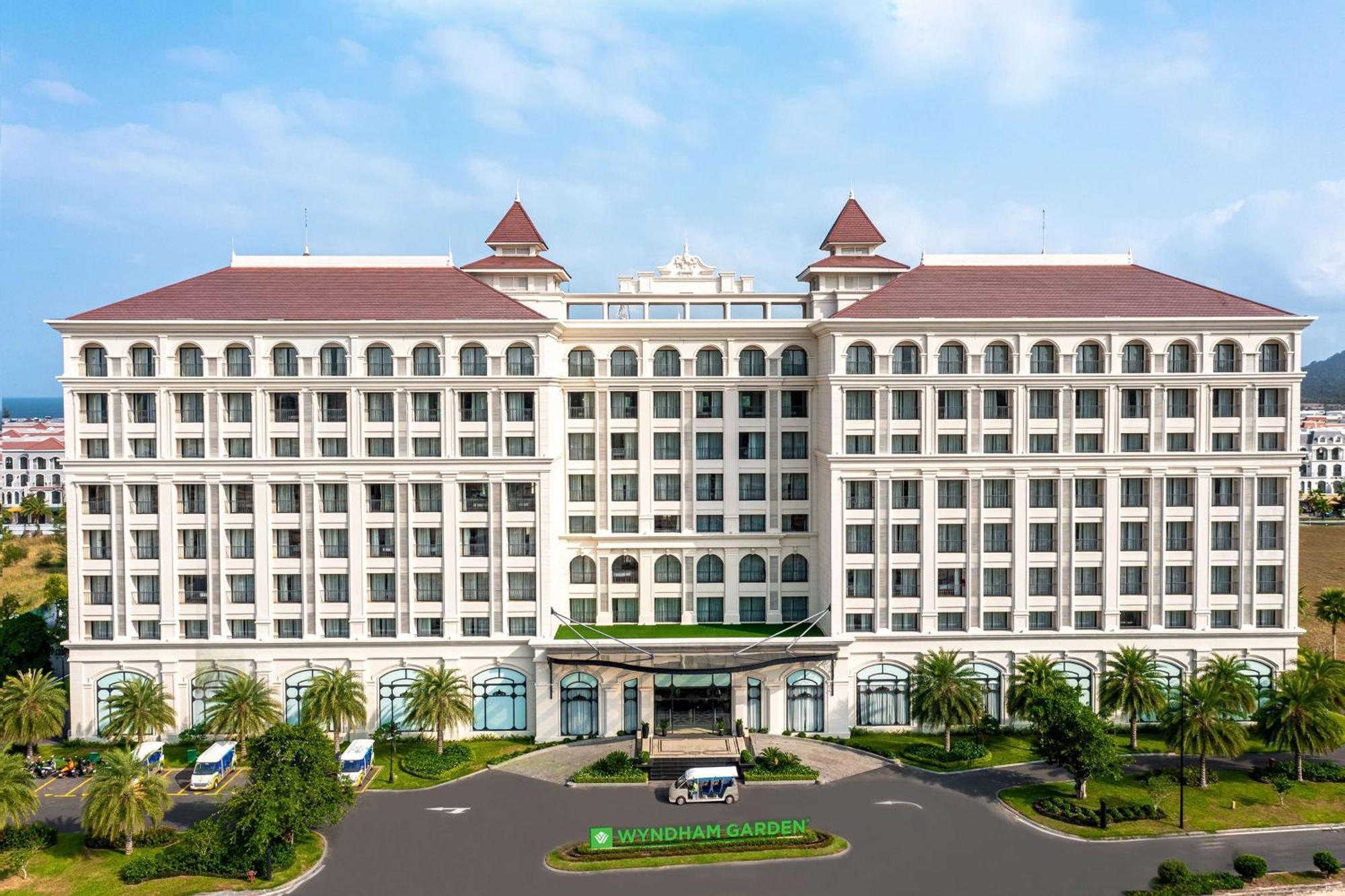 Wyndham Garden Grandworld Phu Quoc Hotel Екстериор снимка
